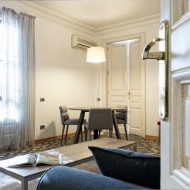 דירות לחופשה בברצלונה - דירת  3 חדרי שינה אישמפל מרכז ברצלונה